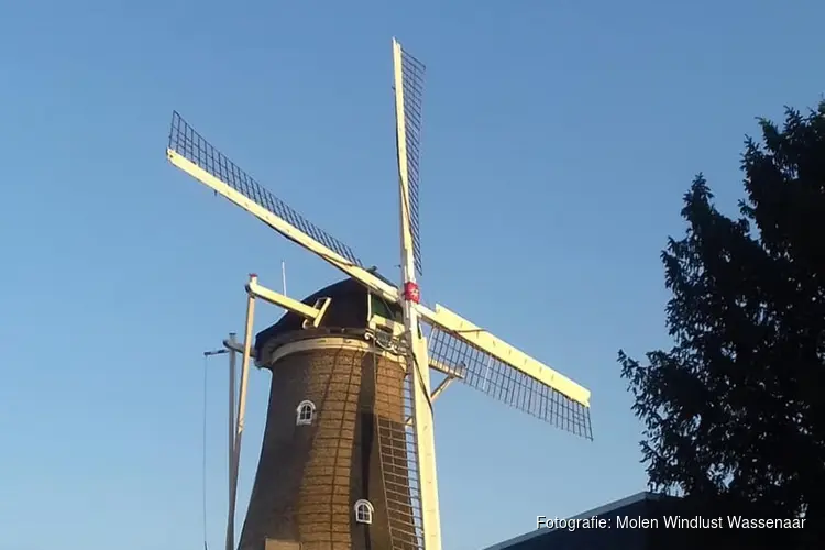 Molen in de steigers vanwege restauratiewerkzaamheden