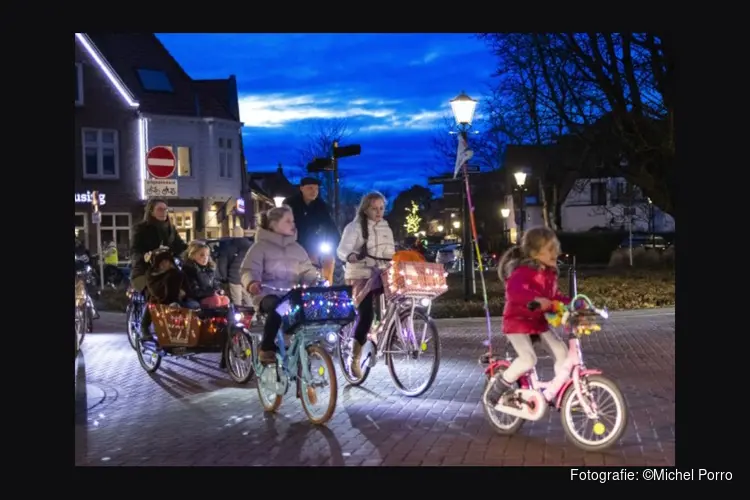 Derde Wassenaarse Fietslichtjesparade op 14 november