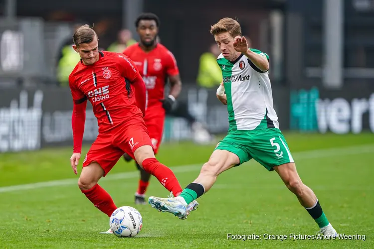 Feyenoord probleemloos langs Almere City FC